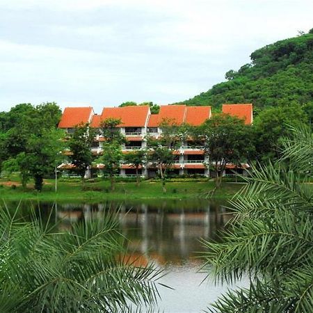 Panorama And Golf Country Club Nakhonratcsaszima Kültér fotó